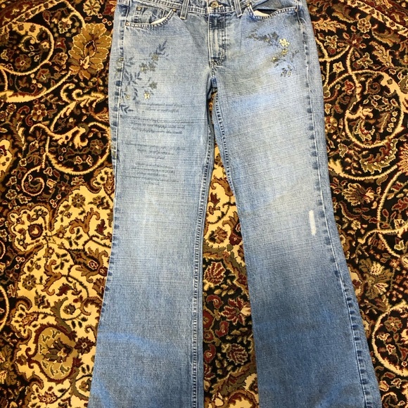 Blue flare Jeans with Distressed Details 13 - Picture 1 of 13